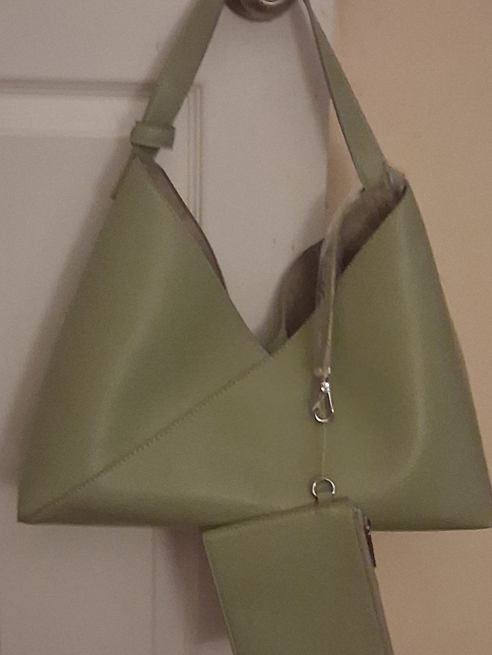BCBG MaxAzria Womens Green Leather HoboBag with Removable Wristlet New